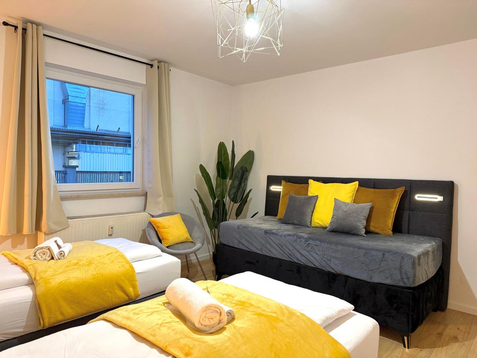 Yay - 65M2 Apartment Am Bahnhof - Smart Tv - Internet - Kaffee - Waschmaschine - Trockner Mühldorf Eksteriør bilde