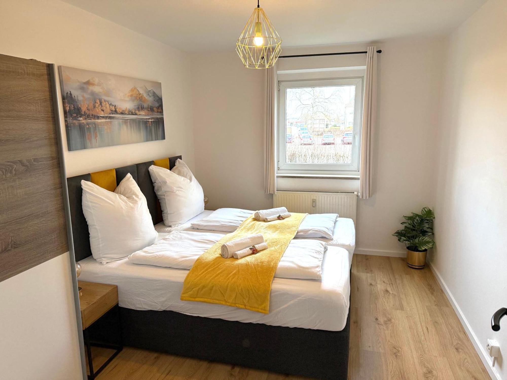 Yay - 65M2 Apartment Am Bahnhof - Smart Tv - Internet - Kaffee - Waschmaschine - Trockner Mühldorf Eksteriør bilde