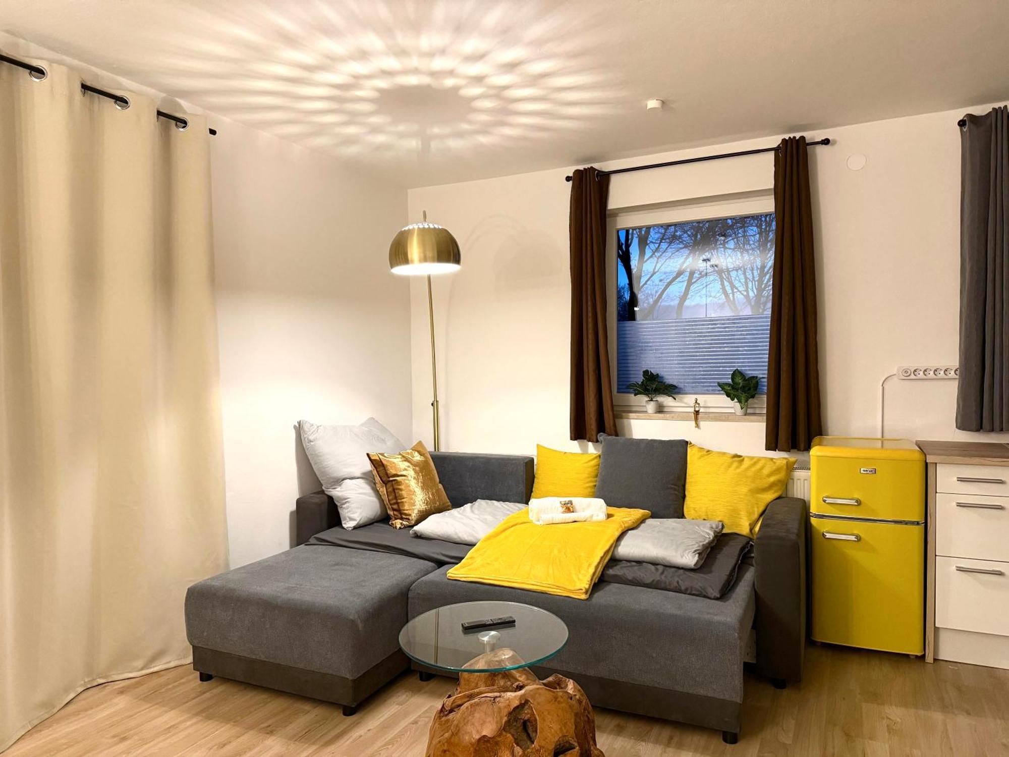 Yay - 65M2 Apartment Am Bahnhof - Smart Tv - Internet - Kaffee - Waschmaschine - Trockner Mühldorf Eksteriør bilde